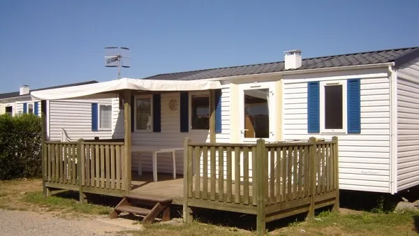 Mobilhome Famille Avec Terrasse Couverte - 3 Chambres.