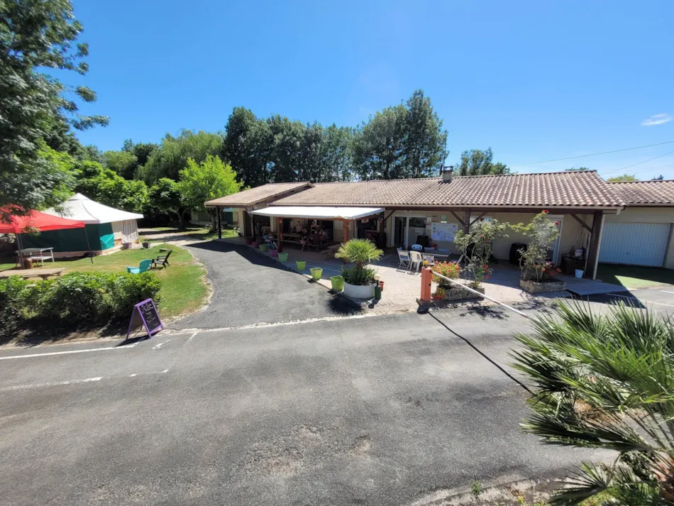 Camping les PEUPLIERS