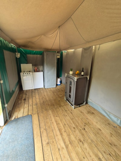 Canvas bungalow