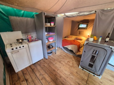 Canvas bungalow