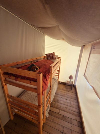 Lodge sheltered terrace