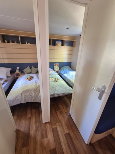 Mobile home FAMILLE with sheltered terrace
