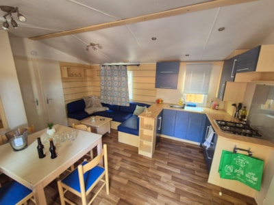 Mobile home FAMILLE with sheltered terrace