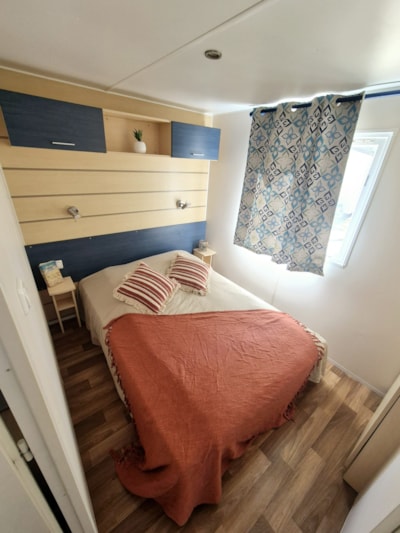 Mobile home FAMILLE with sheltered terrace