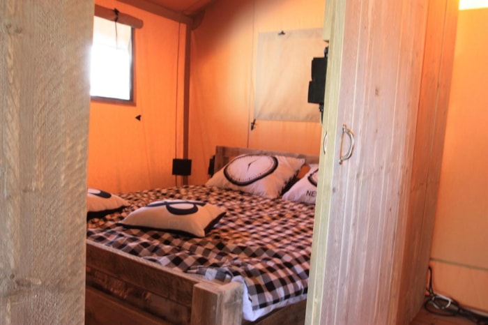 Tente  Safari- 2 Chambres - 1 Salle De Bain -