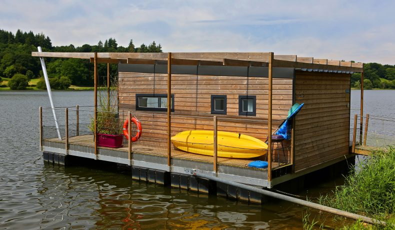 Location - Insolite Confort 1 Chambre - 1 Sdb - Romanée – Camping Au Bocage du Lac