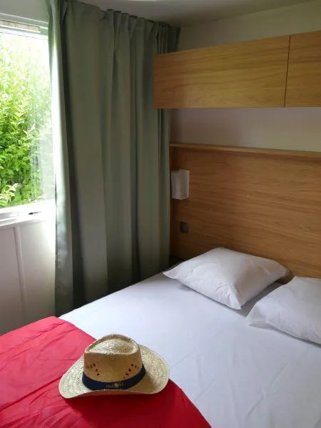 C- Mobil-Home Baltique - 3 Chambres + Banquette Convertible