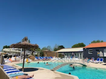 Chadotel La Bolée d'Air - Ucamping
