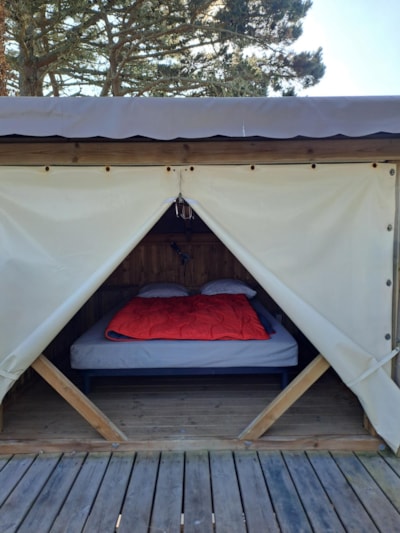 Cabin on piles CAMPETOILE (without toilets blocks) - 10 m² - 1 bedroom — 5