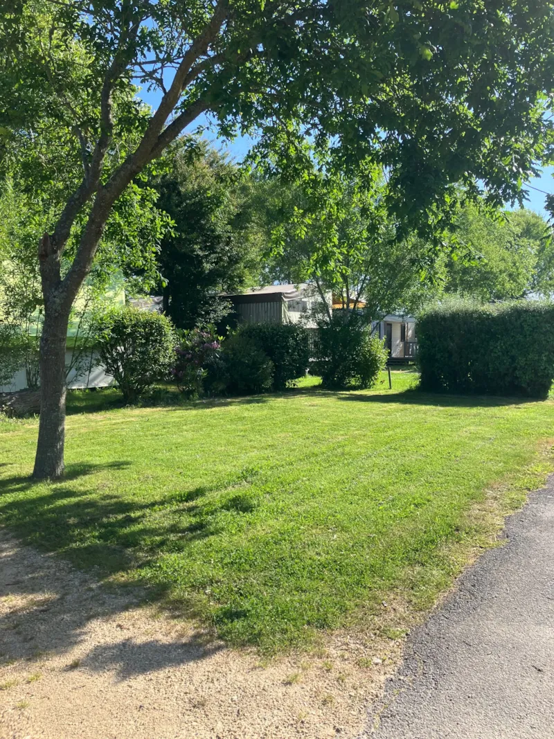 Forfait Nature (1 Véhicule, 1 Équipement) Sans Électricité - 80M²