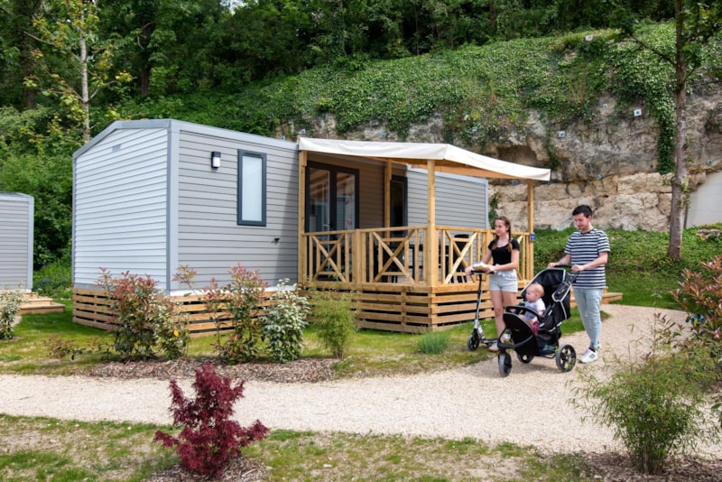 Mobilheim Premium Saumur 33m² (3 Schlafzimmer) + Halbüberdachte Terrasse + Klimaanlage