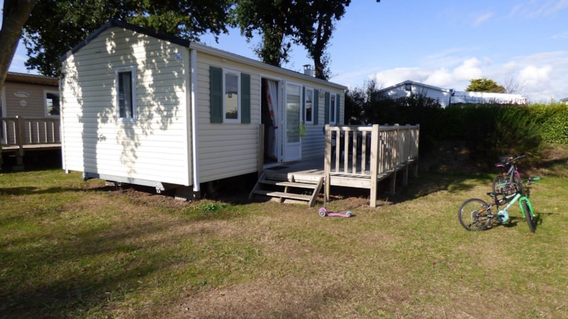 Mobilheim CELTIQUE Standard 27m² - 2 Zimmer / Terrasse + TV