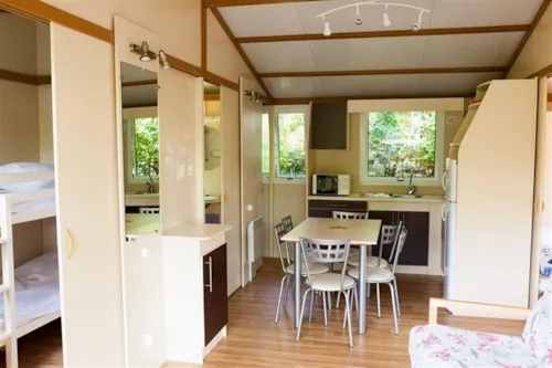 Accommodation - Mobil Home Samoa - image n°2 - Camping La Chapelle Saint Claude