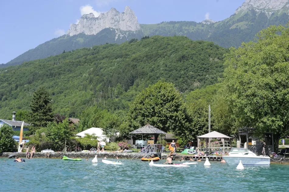 Camping La Chapelle Saint Claude