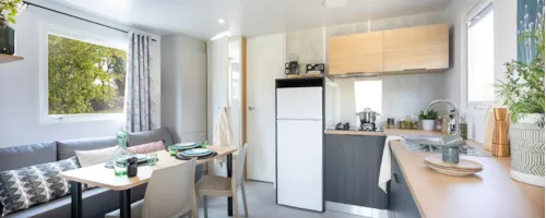 Accommodation - Mobilhome Louisiane Confort - image n°4 - Camping La Chapelle Saint Claude