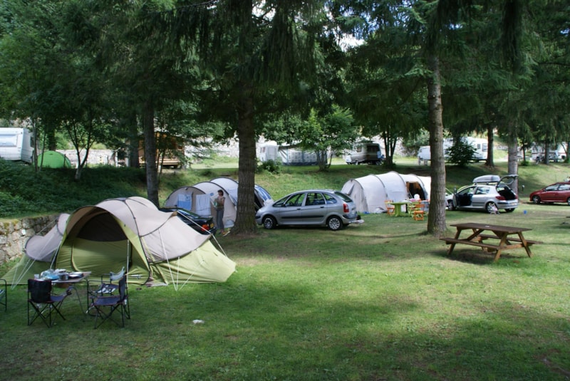 Forfait : Piazzola + Auto + tenda / roulotte / camper