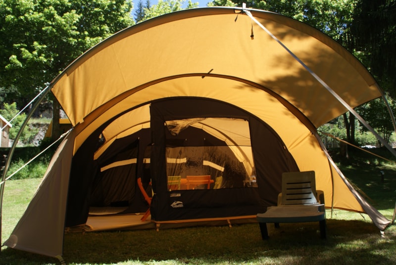 Tente Luxe Biscaya 33m² (sans sanitaires)
