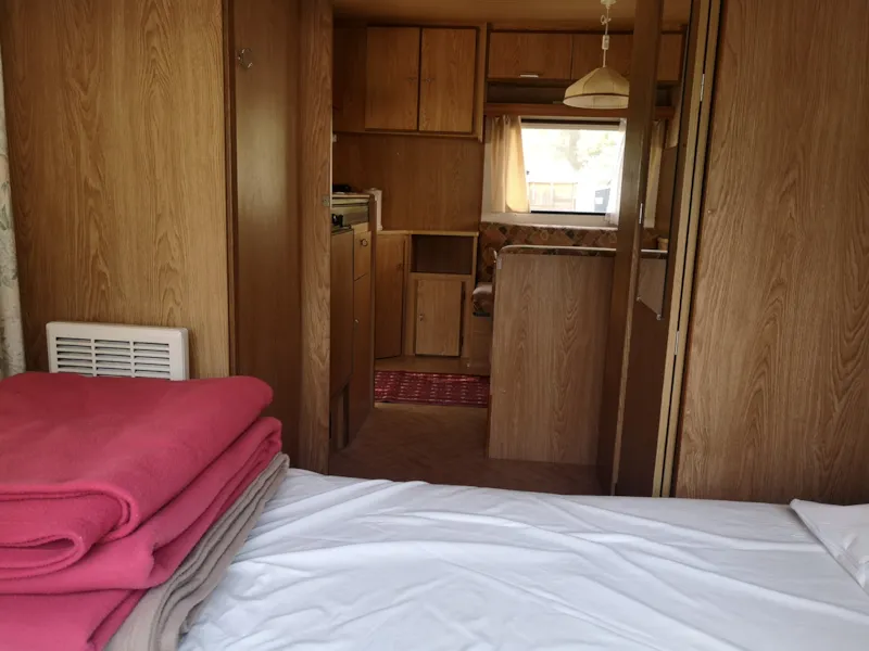 Caravane 2/4 Personnes