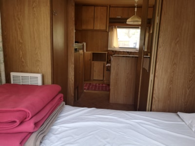caravan — 3