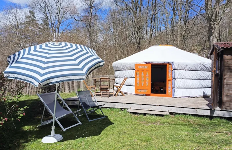 Yourte Traditionnelle Mongole De 27M² + Terrasse 4/5 Personnes