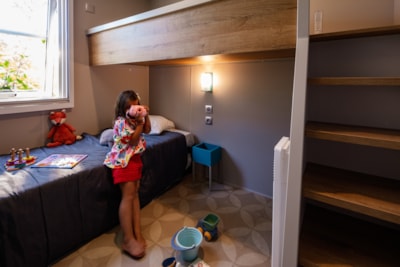 Mobile-home PRESTIGE - 3 bedrooms SATURDAY — 4
