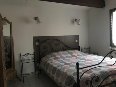 Roudoulouse Cottage / 3 bedrooms + 2 bathrooms + garden and terrace