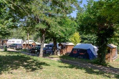 Pitch Premium Freecamp - equipped with private sanitary block — 3