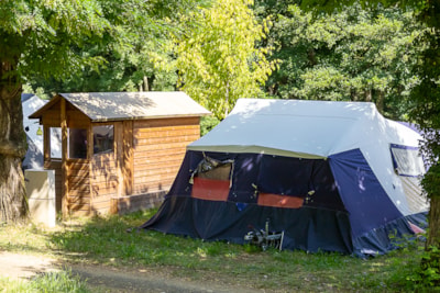 Pitch Premium Freecamp - equipped with private sanitary block — 2