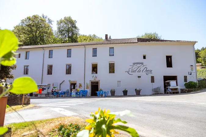 Flower Camping Le Val de l'Arre - image n°1 - Camping Direct