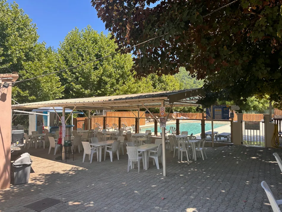 Flower Camping Le Val de l'Arre