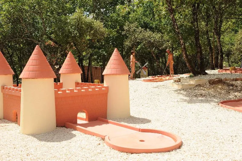 Domaine de La Sablière - naturiste