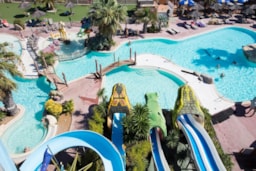 Camping & Spa CAP SOLEIL - image n°2 - Roulottes