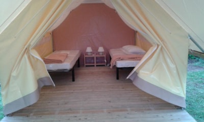 Canada tent Treck 7m² / 1 bedroom - sheltered terrace (without toilet blocks) — 2
