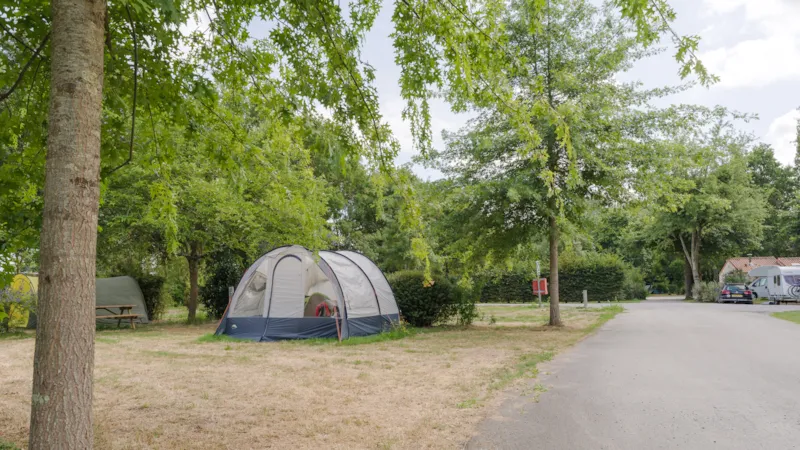 Forfait Rando (1 Pers, 1 Tente, Sans Électricité)