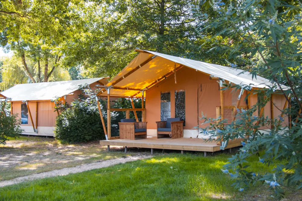 Location - Slow Lodge - 2 Chambres, Sans Sanitaire - Camping Seasonova du Chêne