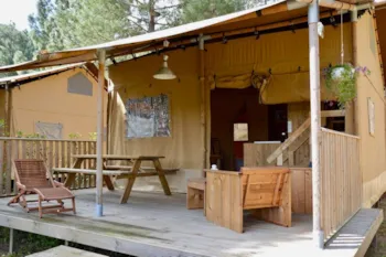 Mietunterkunft - Corsica Lodge - 2 Schlafzimmer - Camping OLVA LES EUCALYPTUS