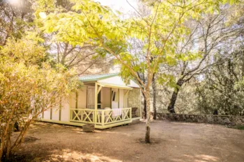 Mietunterkunft - Bungalow - 2 Schlafzimmer - Camping OLVA LES EUCALYPTUS
