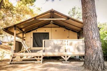 Mietunterkunft - Corsica Lodge - 2 Schlafzimmer - Camping OLVA LES EUCALYPTUS