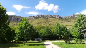 Pitch - Pitch Camping/Van - Camping La Cascade