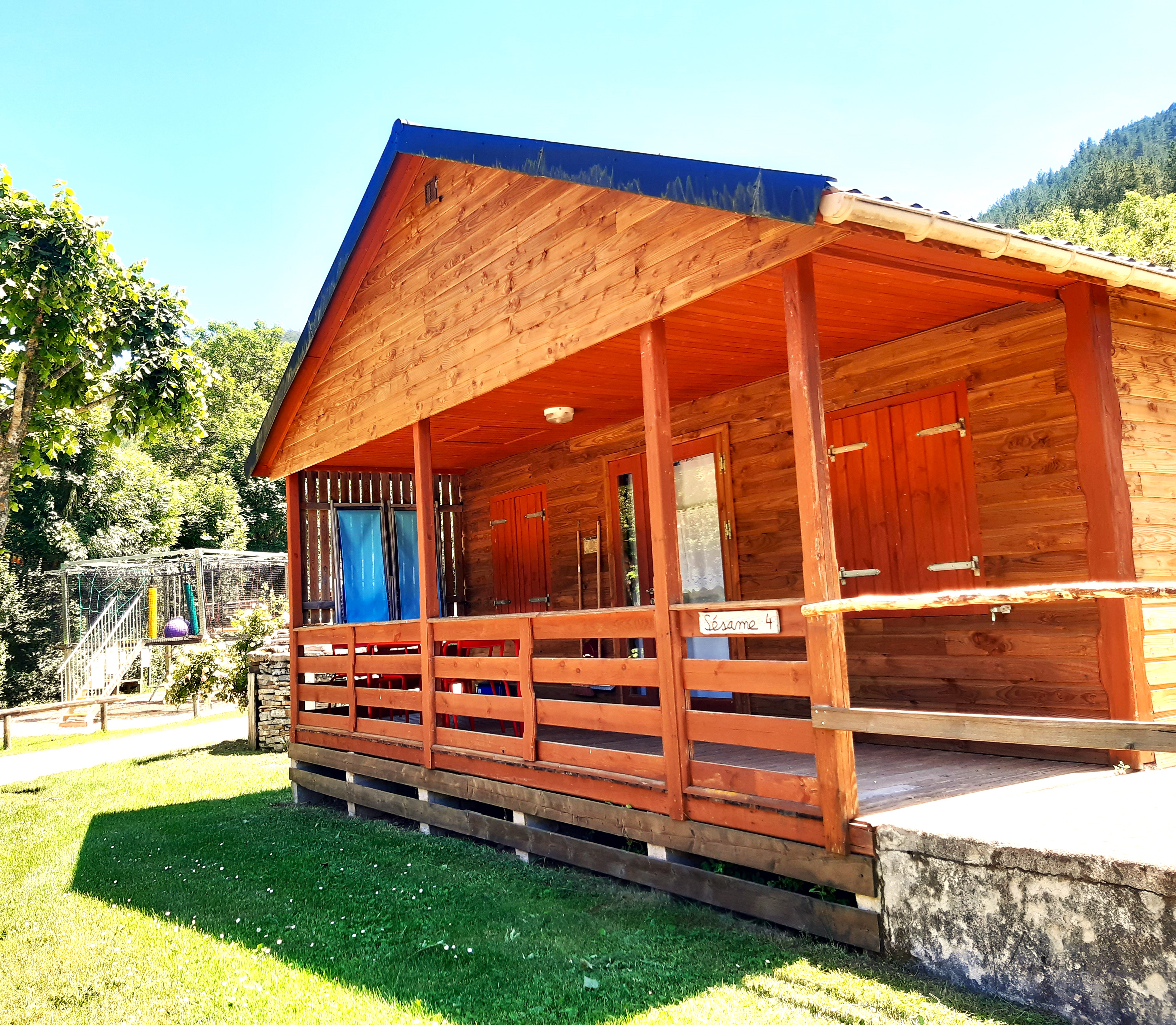 Location - Chalet Sesame 2 Chambres - Camping La Cascade, Meyrueis