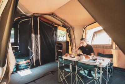 Comfortable canvas tent