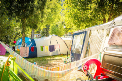 Comfort package80-100m² : tent, caravan or motorhome, electricity