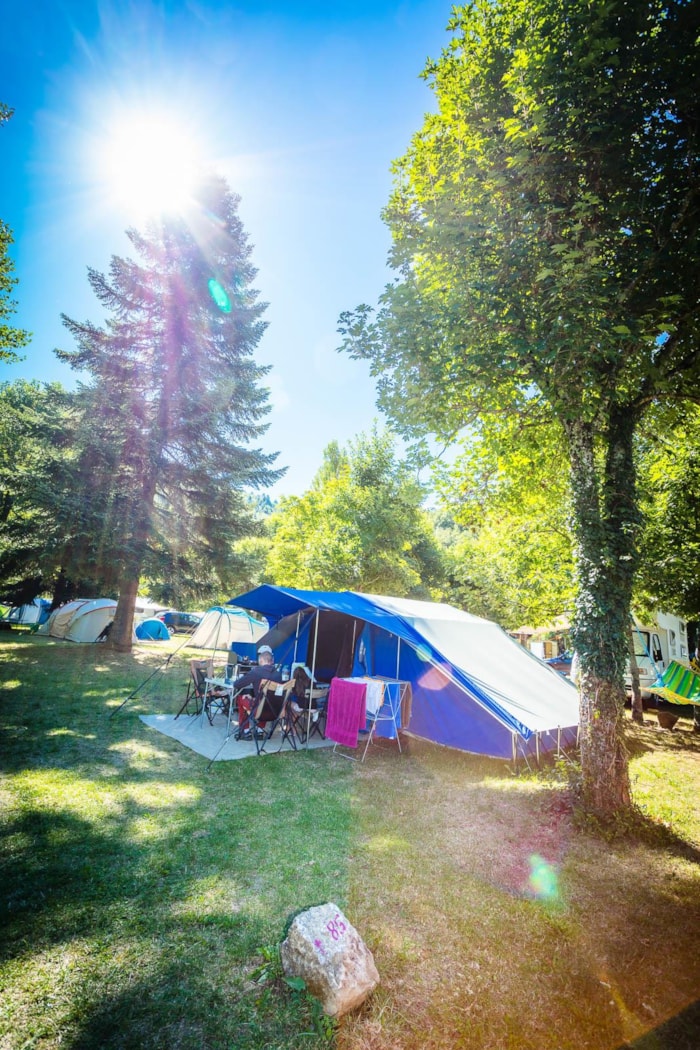 Forfait Ready To Camp : Tente Équipée Avec Électricité