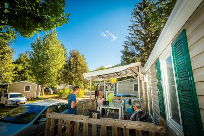 Mobil-Home Orchidée Grand Confort 35M² - 2 Chambres + Terrasse Couverte + Clim + Tv + Lv