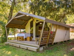 Huuraccommodatie(s) - Freeflower Standard 30M² - 2 Slaapkamers (Zonder Privé Sanitair) - Flower Camping Le Pont du Tarn