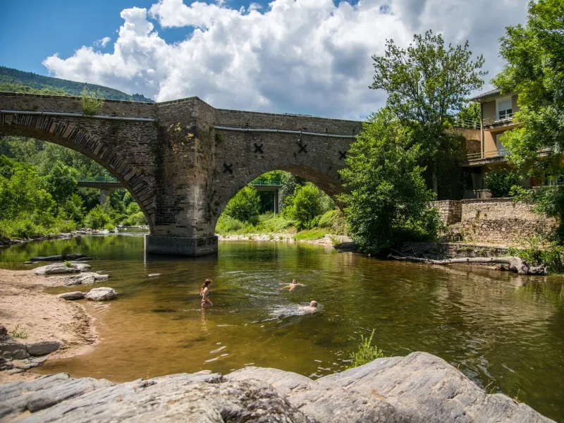 Flower Camping Le Pont du Tarn