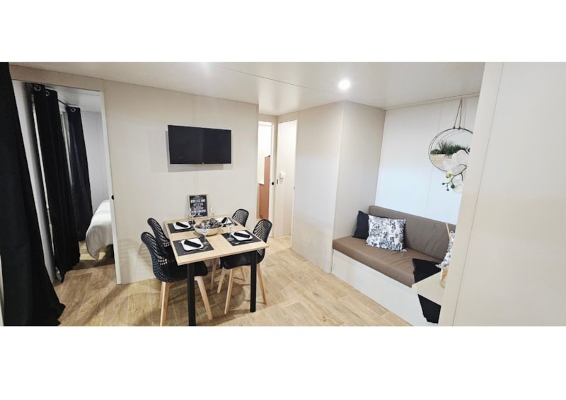 NEW// Stacaravan Oasis Premium 35m² - 2 slaapkamers + Airco + Vaatwasmachine