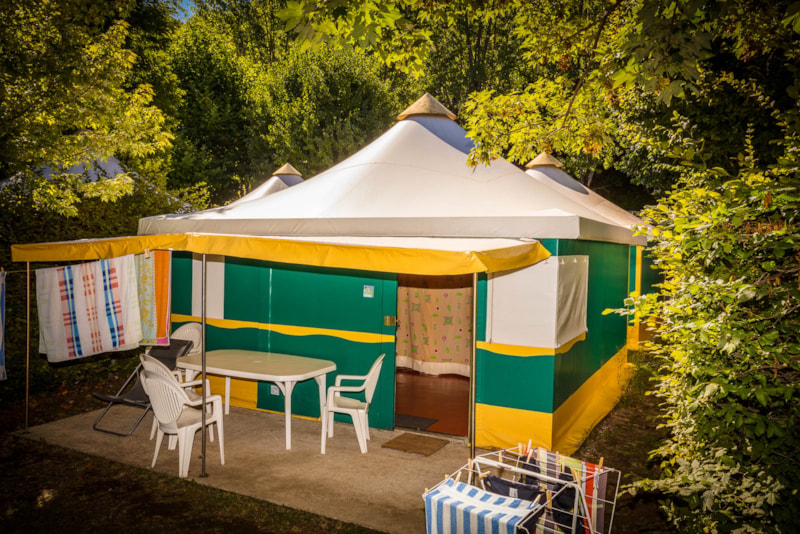 Bungalowtent Pagan Standard 25m² - 2 slaapkamers - met sanitair