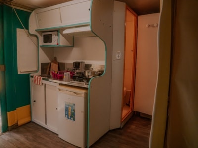 Canvas bungalow Pagan Standard 25m² - 2 bedrooms - with private facilities