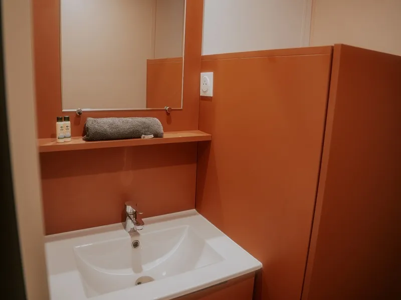 New// Mobil-Home Oasis Premium 35M² - 2 Chambres + Terrasse Couverte + Lv + Tv + Clim + Plancha